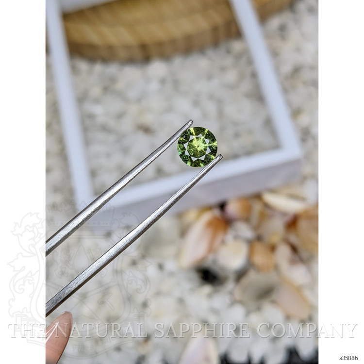 1.02 Ct. Yellowish Green Sapphire from Madagascar