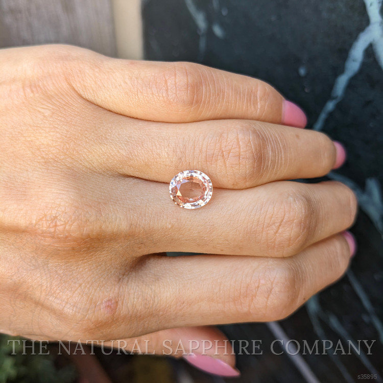 3.00 Ct. Padparadscha Sapphire from Ceylon (Sri Lanka)