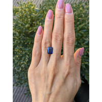 3.60 Ct. Blue Sapphire from Ceylon (Sri Lanka) Life Style