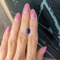 2.14 Ct. Blue Sapphire from Ceylon (Sri Lanka) Life Style