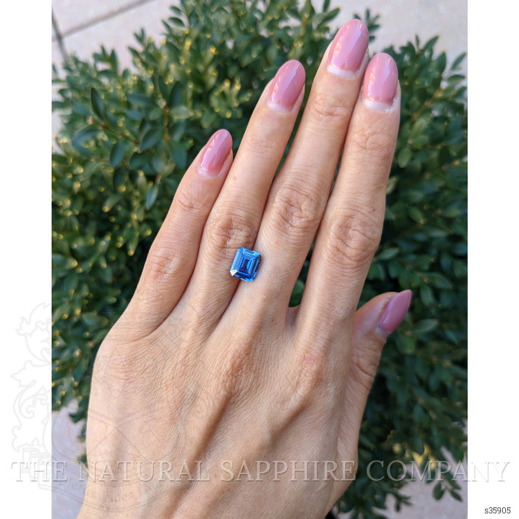 3.07 Ct. Blue Sapphire from Ceylon (Sri Lanka)