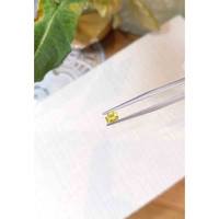 0.56 Ct. Yellow Sapphire from Ceylon (Sri Lanka) Life Style