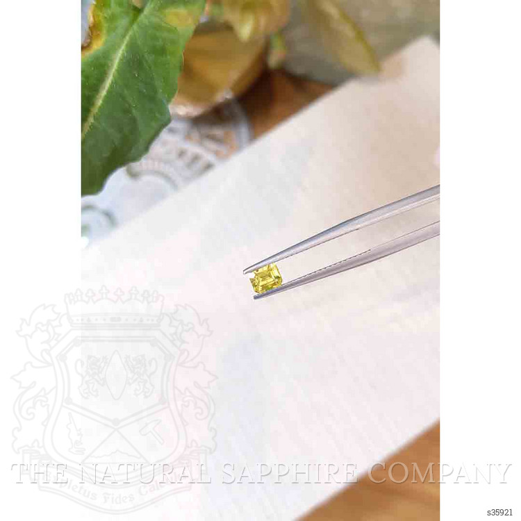 0.56 Ct. Yellow Sapphire from Ceylon (Sri Lanka)