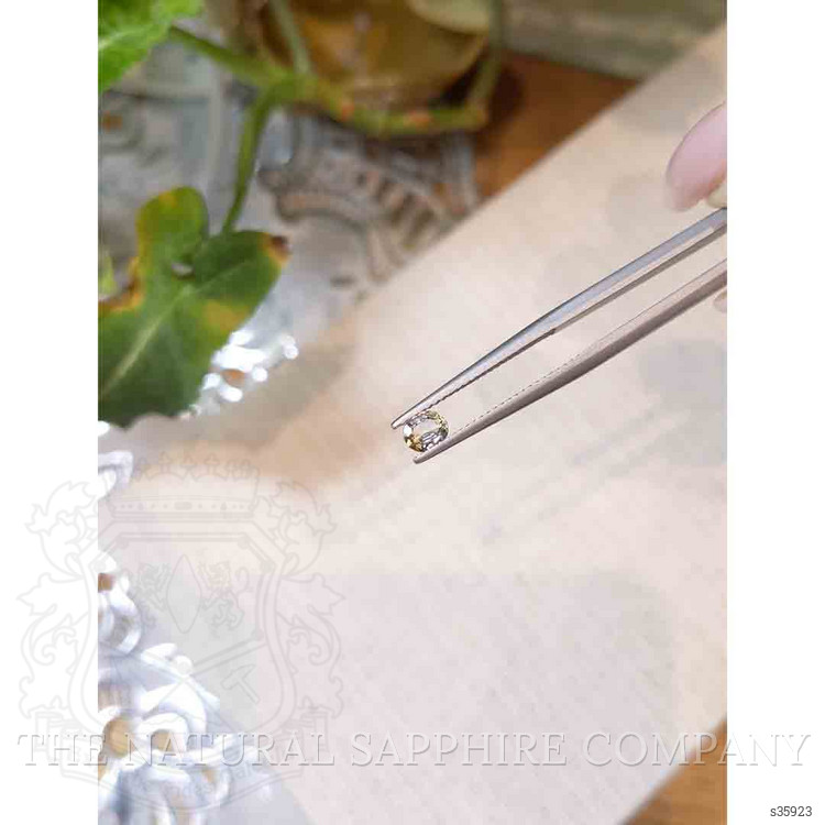 0.33 Ct. Yellow Sapphire from Ceylon (Sri Lanka)