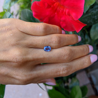 1.35 Ct. Color Change Sapphire from Ceylon (Sri Lanka) Life Style