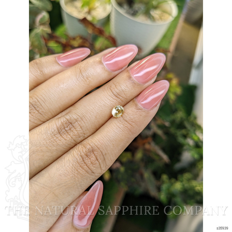 0.85 Ct. Yellow Sapphire from Ceylon (Sri Lanka)