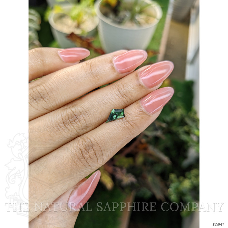 1.28 Ct. Green Sapphire from Ceylon (Sri Lanka)