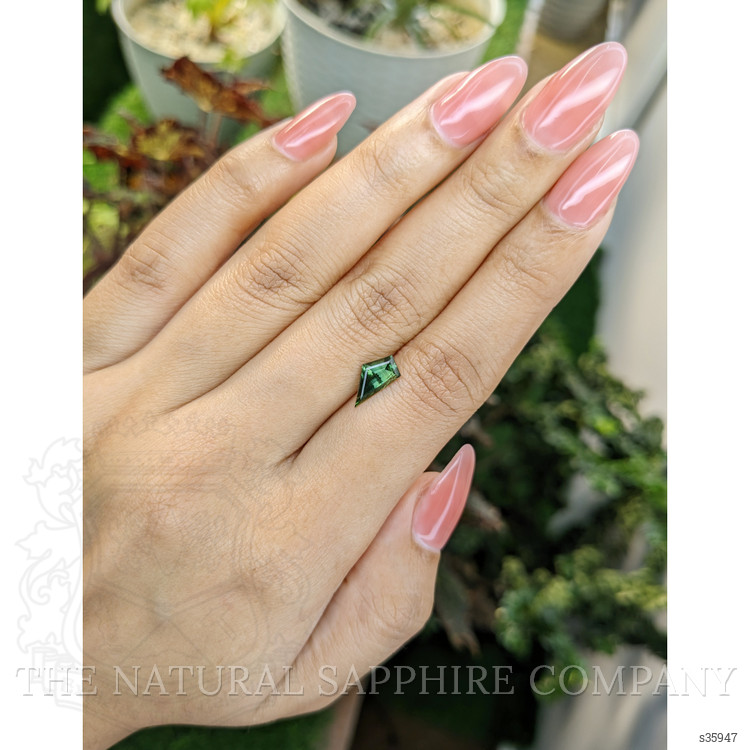 1.28 Ct. Green Sapphire from Ceylon (Sri Lanka)