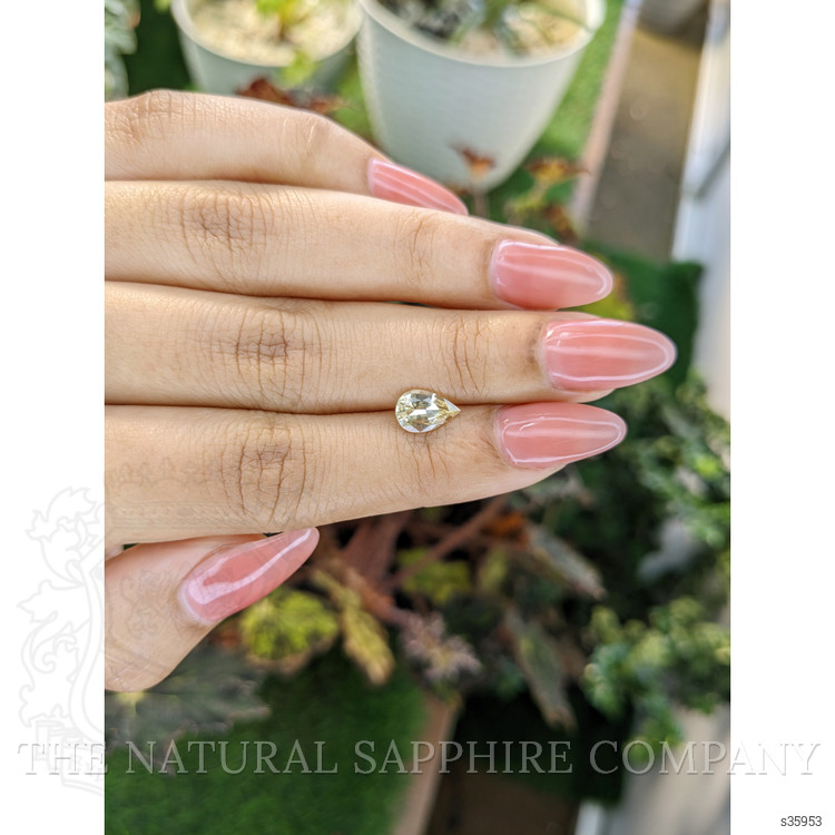 1.21 Ct. Yellow Sapphire from Ceylon (Sri Lanka)