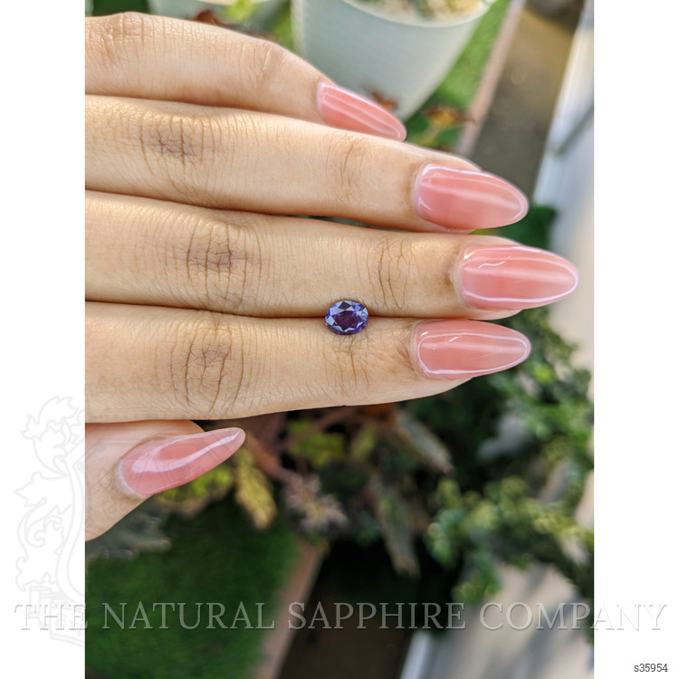 0.90 Ct. Pinkish Purple Sapphire from Ceylon (Sri Lanka)