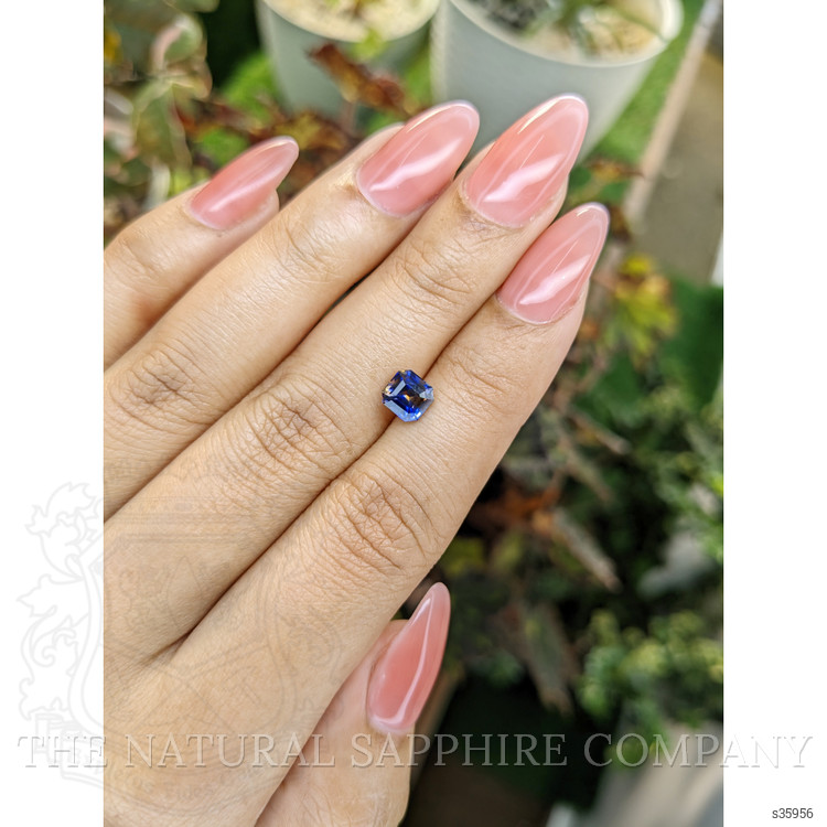 1.27 Ct. Bi Color Sapphire from Ceylon (Sri Lanka)