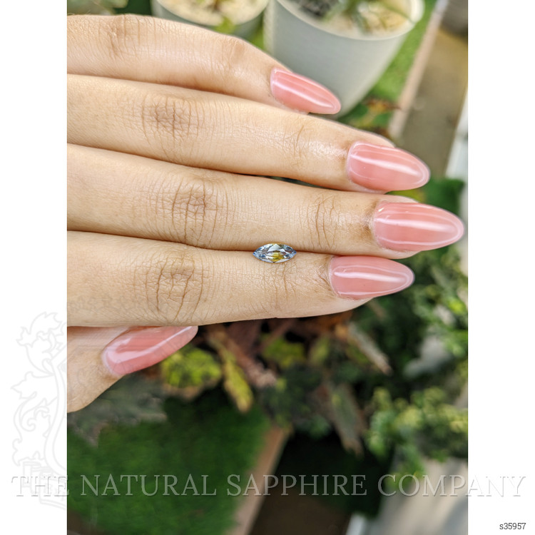 0.80 Ct. Bi Color Sapphire from Ceylon (Sri Lanka)