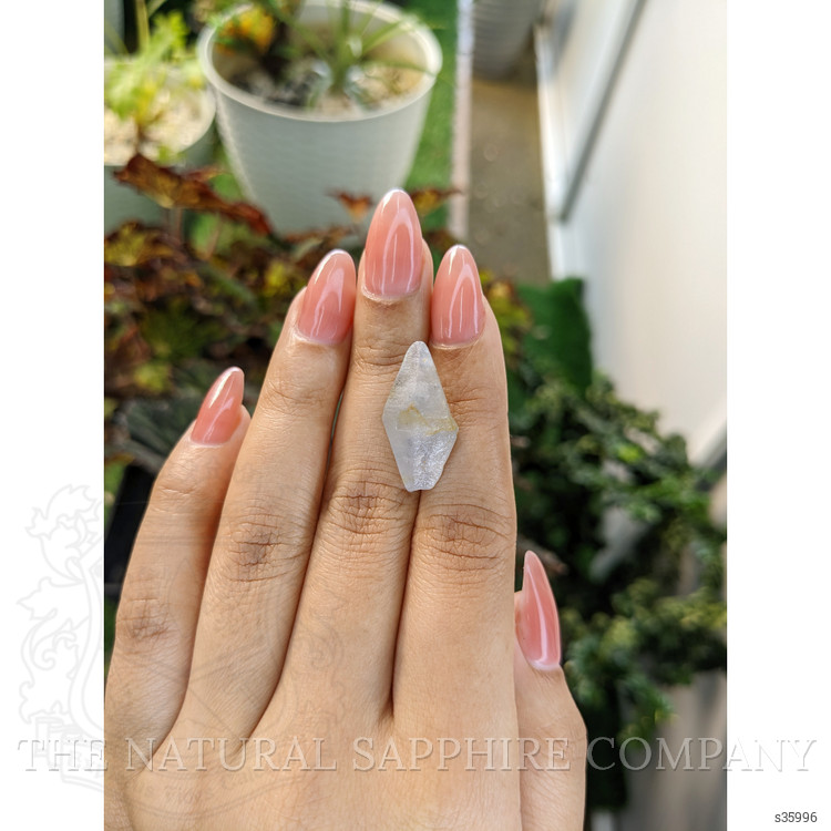 16.84 Ct. Blue Rough Sapphire Crystal from Ceylon (Sri Lanka)