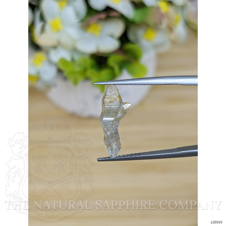 3.08 Ct. Blue Rough Sapphire Crystal from Ceylon (Sri Lanka)