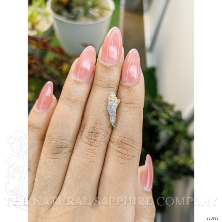 3.08 Ct. Blue Rough Sapphire Crystal from Ceylon (Sri Lanka)