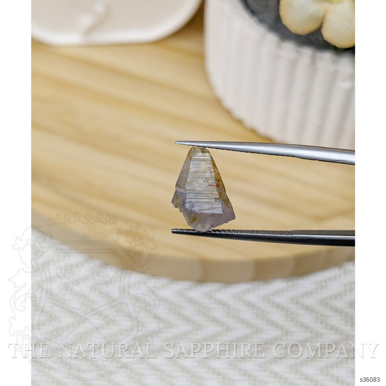 7.70 Ct. Blue Sapphire Crystal from Ceylon (Sri Lanka)