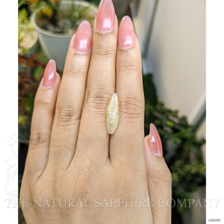 7.37 Ct. Yellow Rough Sapphire Crystal from Ceylon (Sri Lanka)