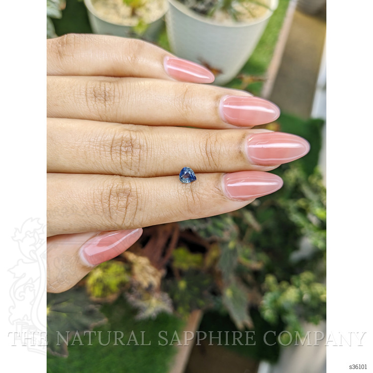 0.77 Ct. Bi Color Sapphire from Ceylon (Sri Lanka)