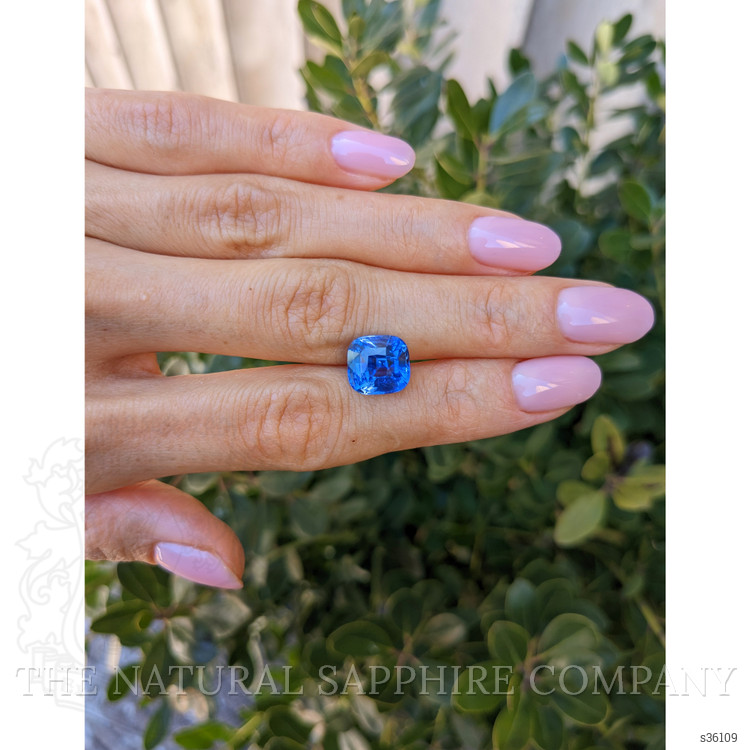 6.06 Ct. Blue Sapphire from Ceylon (Sri Lanka)