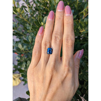 4.21 Ct. Blue Sapphire from Madagascar Life Style