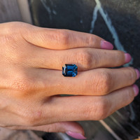 4.21 Ct. Blue Sapphire from Madagascar Life Style