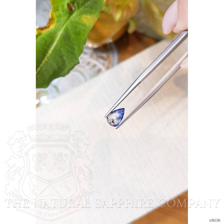1.84 Ct. Bi Color Sapphire from Ceylon (Sri Lanka)
