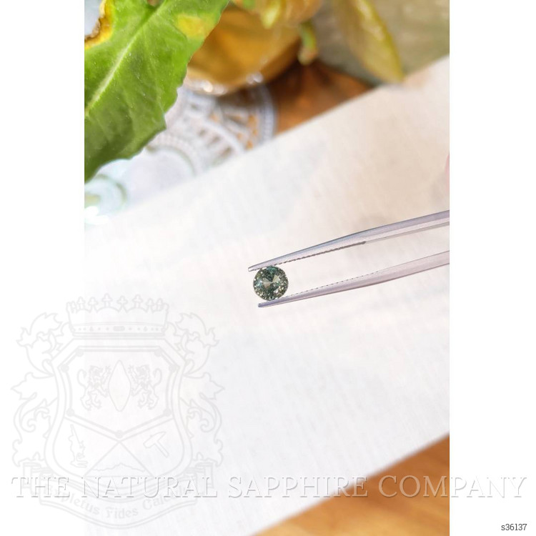 1.25 Ct. Green Sapphire from Ceylon (Sri Lanka)