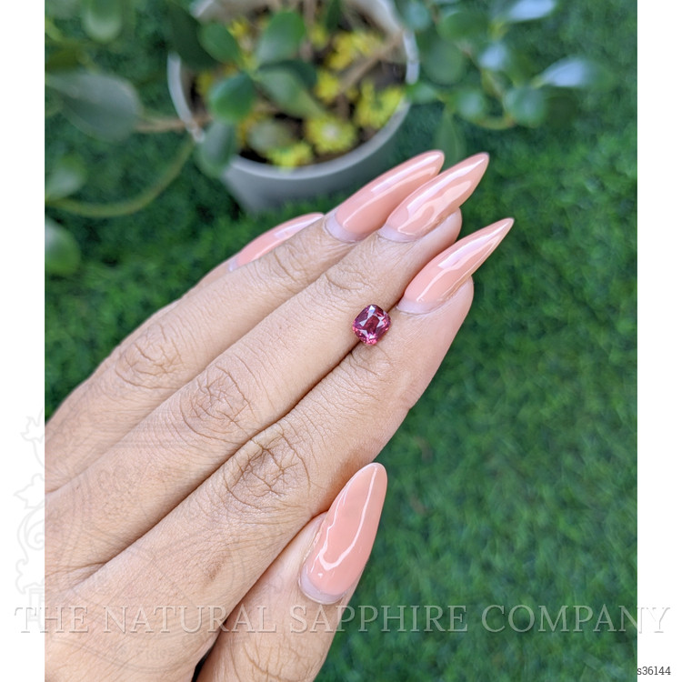 0.98 Ct. Purplish Pink Sapphire from Ceylon (Sri Lanka)