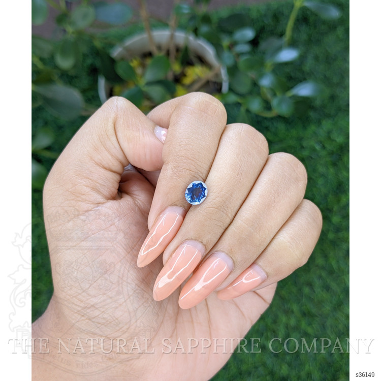 1.15 Ct. Blue Sapphire from Ceylon (Sri Lanka)