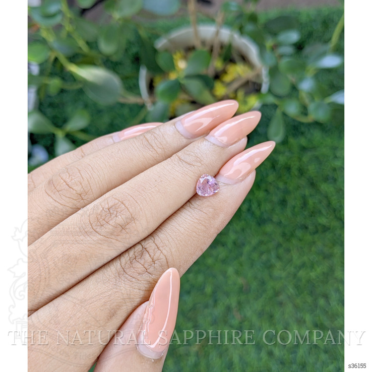 1.31 Ct. Pink Sapphire from Ceylon (Sri Lanka)