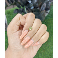 1.01 Ct. Yellowish Green Sapphire from Ceylon (Sri Lanka) Life Style