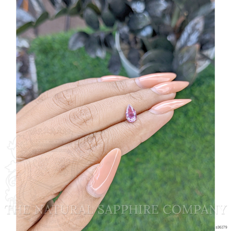 1.04 Ct. Pink Sapphire from Ceylon (Sri Lanka)