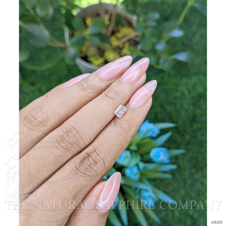 0.61 Ct. Pink Sapphire from Ceylon (Sri Lanka)