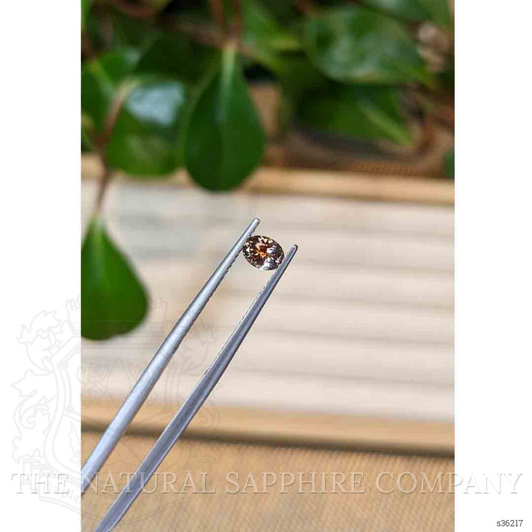 0.47 Ct. Bi Color Sapphire from Montana