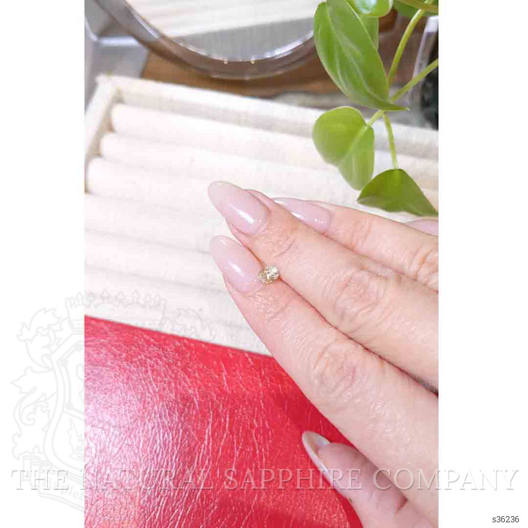 0.55 Ct. Greenish Yellow Sapphire from Montana