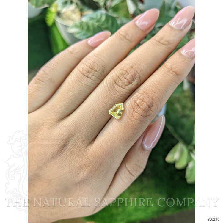 1.37 Ct. Yellow Sapphire from Ceylon (Sri Lanka)