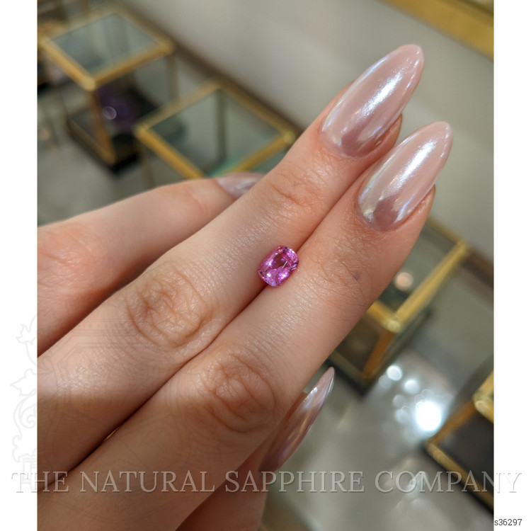 1.37 Ct. Pink Sapphire from Ceylon (Sri Lanka)