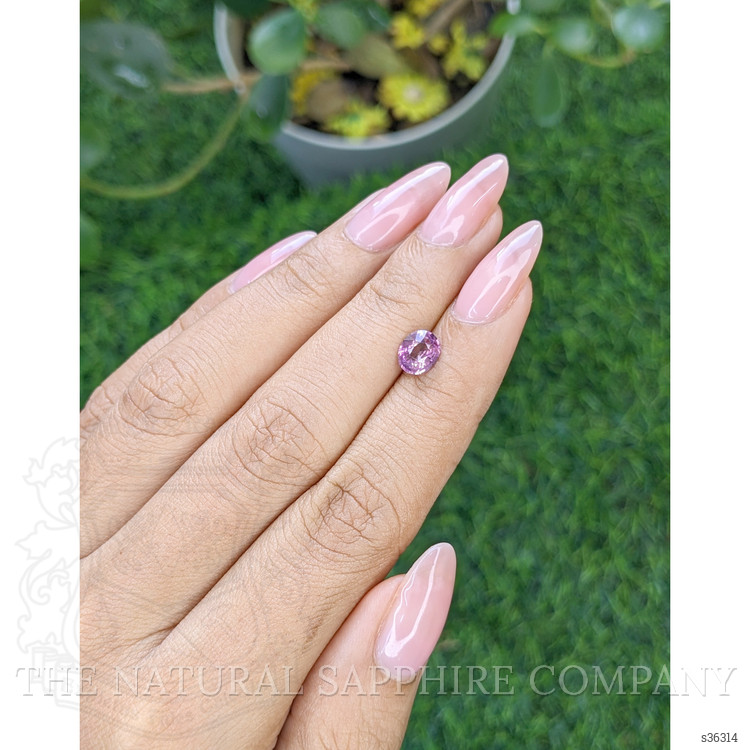 1.05 Ct. Purplish Pink Sapphire from Ceylon (Sri Lanka)