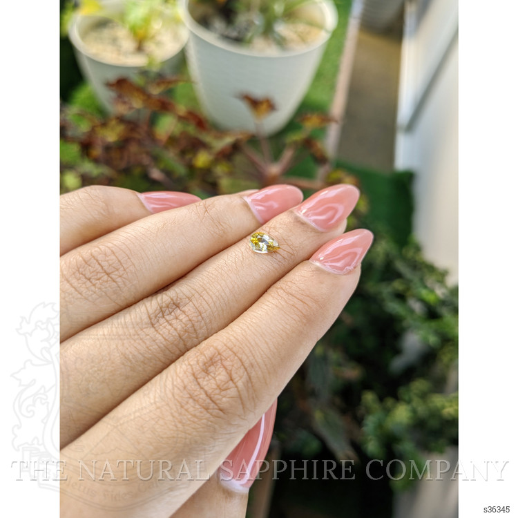 0.58 Ct. Bi Color Sapphire from Ceylon (Sri Lanka)