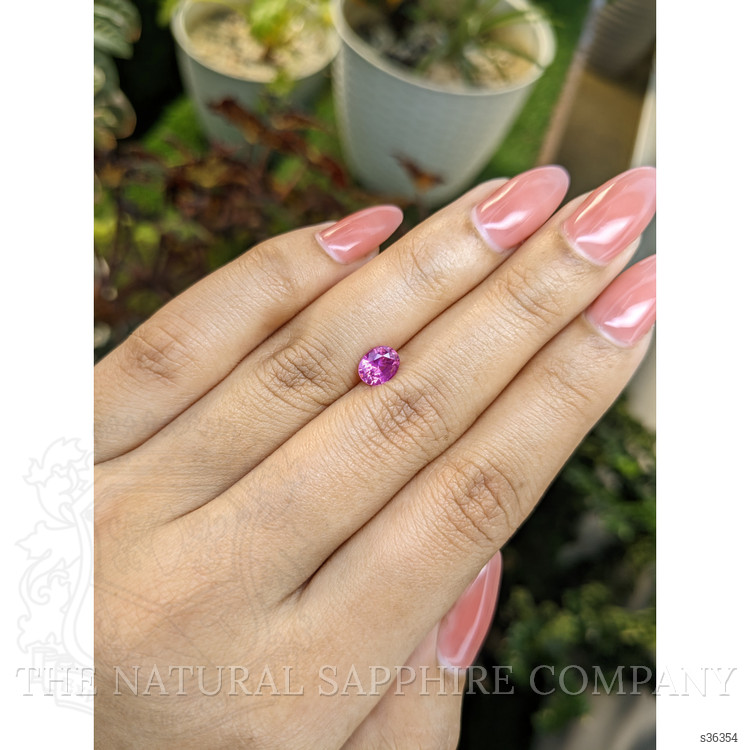 0.94 Ct. Pinkish Purple Sapphire from Ceylon (Sri Lanka)
