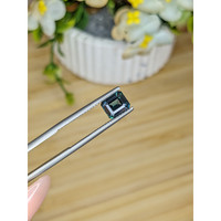 1.65 Ct. Green Sapphire from Ceylon (Sri Lanka) Life Style