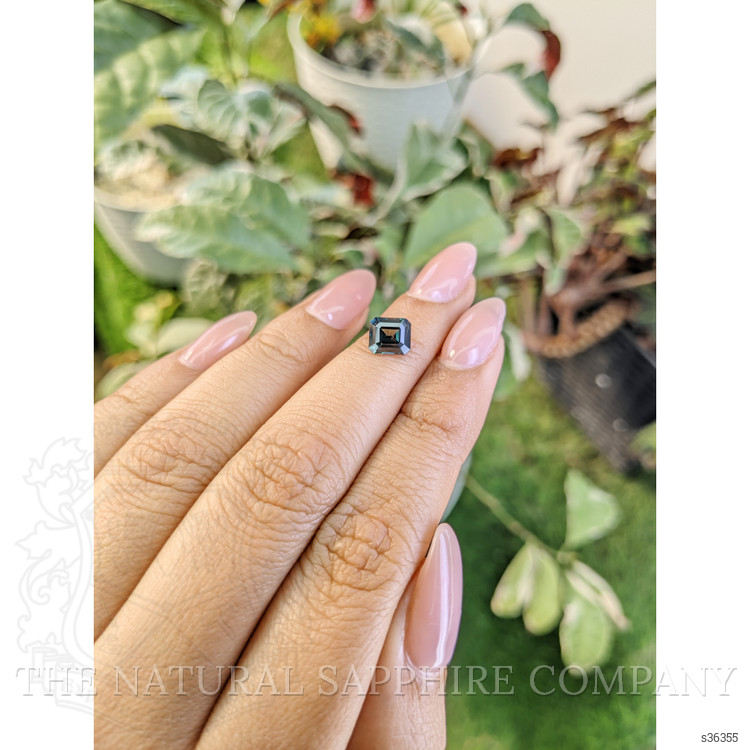 1.65 Ct. Green Sapphire from Ceylon (Sri Lanka)