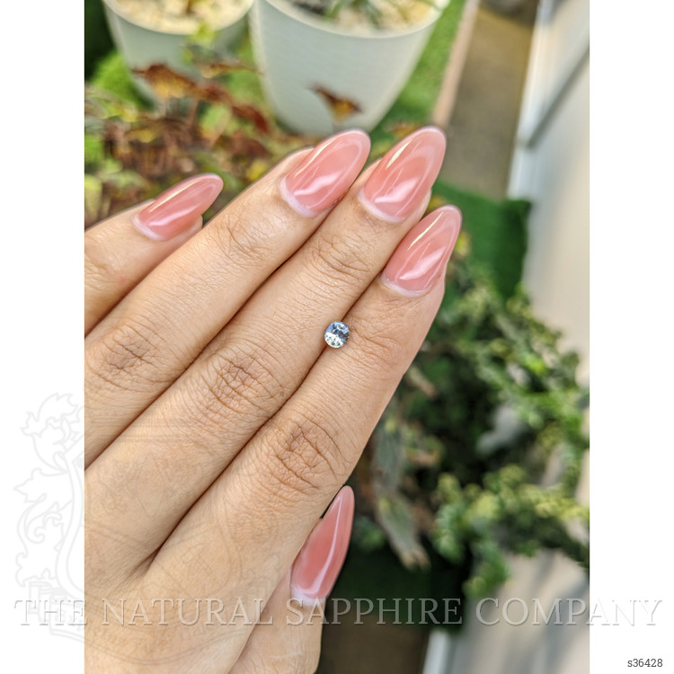 0.41 Ct. Bi Color Sapphire from Ceylon (Sri Lanka)