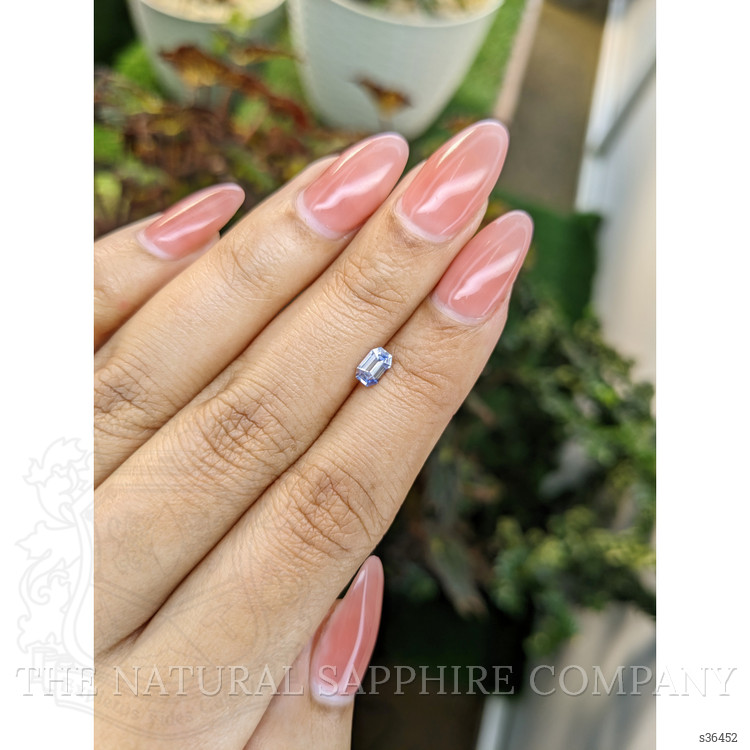 0.42 Ct. Bi Color Sapphire from Ceylon (Sri Lanka)