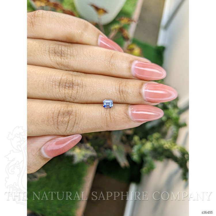 0.52 Ct. Bi Color Sapphire from Ceylon (Sri Lanka)