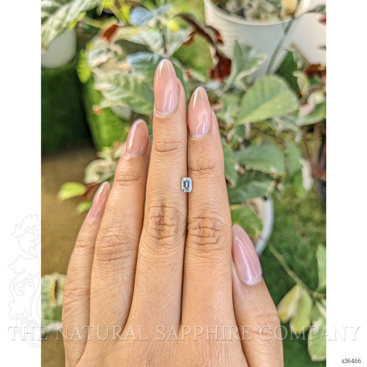 0.45 Ct. Bi Color / Parti Sapphire from Ceylon (Sri Lanka)