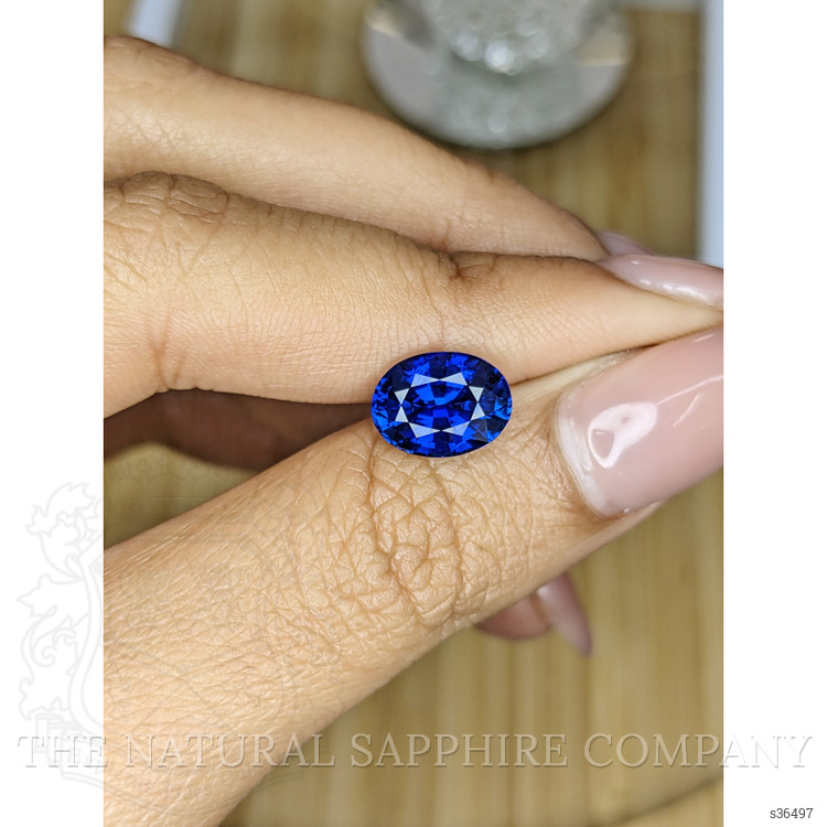 3.14 Ct. Blue Sapphire from Ceylon (Sri Lanka)
