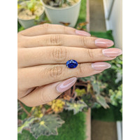 3.08 Ct. Blue Sapphire from Ceylon (Sri Lanka) Life Style