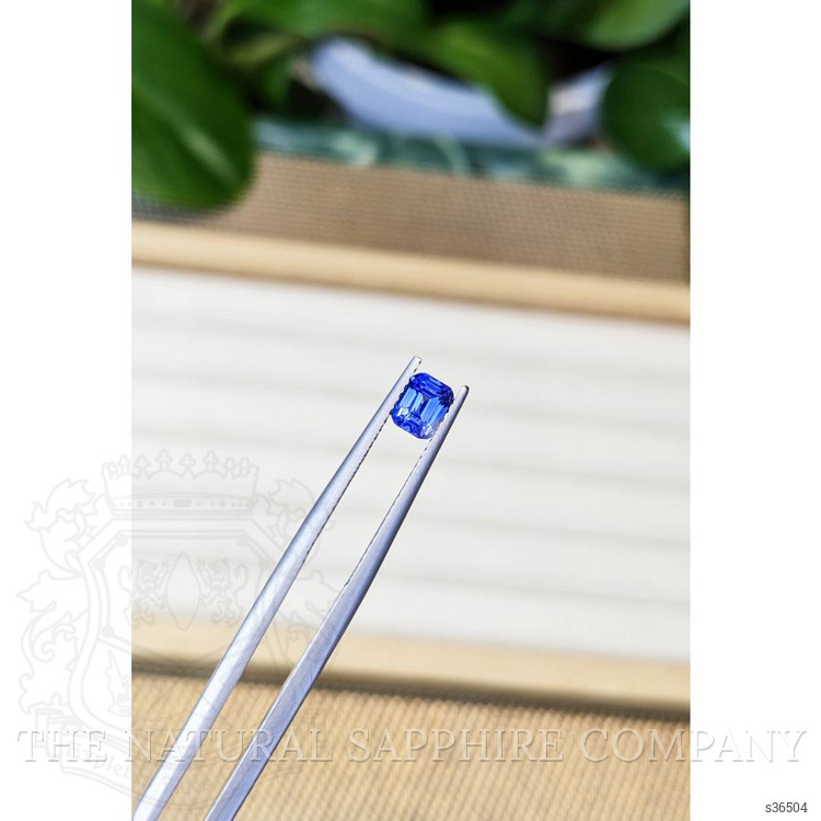 0.80 Ct. Blue Sapphire from Ceylon (Sri Lanka)