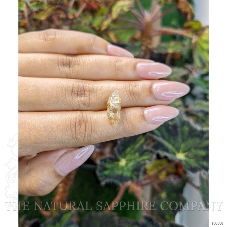 5.68 Ct. Yellow Rough Sapphire Crystal from Ceylon (Sri Lanka)